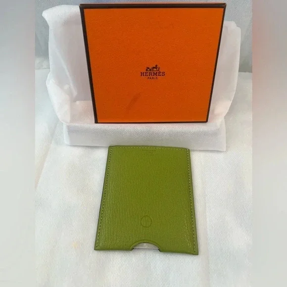 Hermes Flashlight - Picture 2 of 4